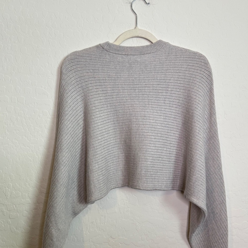 Wilfred Free Womens Knit Cropped Sweater XS Gray Good Textured Boxy Relaxed Fit - Picture 2 of 8